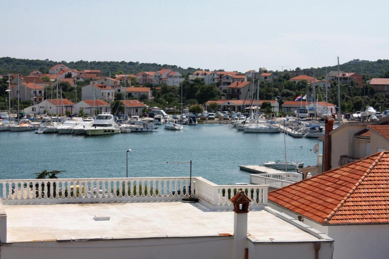 Apartments By The Sea Jezera, Murter - 5063 Exteriér fotografie
